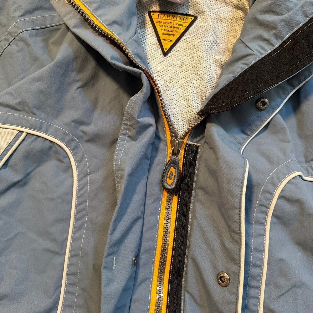 Vintage Oakley Software Mens XL Blue Hooded Shell Jacket Gorpcore Y2K Utility - Picture 5 of 14